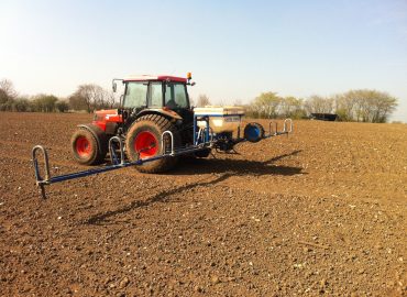 Avadex Spreading with 12m Boom