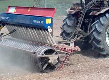 Small Seed Drill